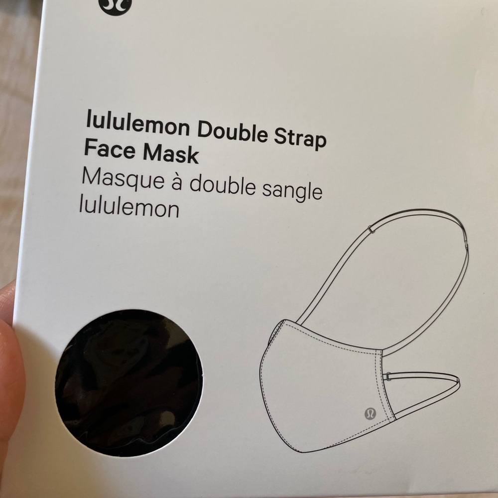 NWT black mask double trap